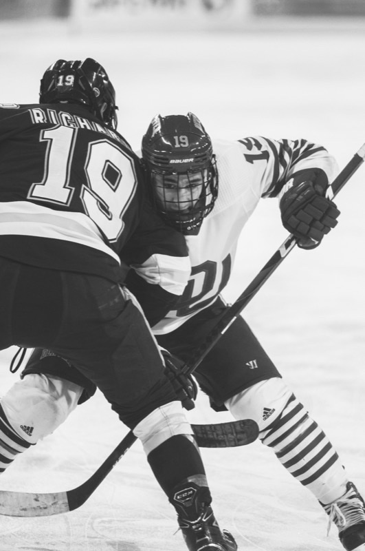 hockey sparring